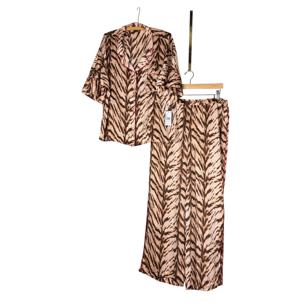 Midnight Bakery Tiger Print Satin Pajama Set Womens XL NWT 2PC Wide Leg